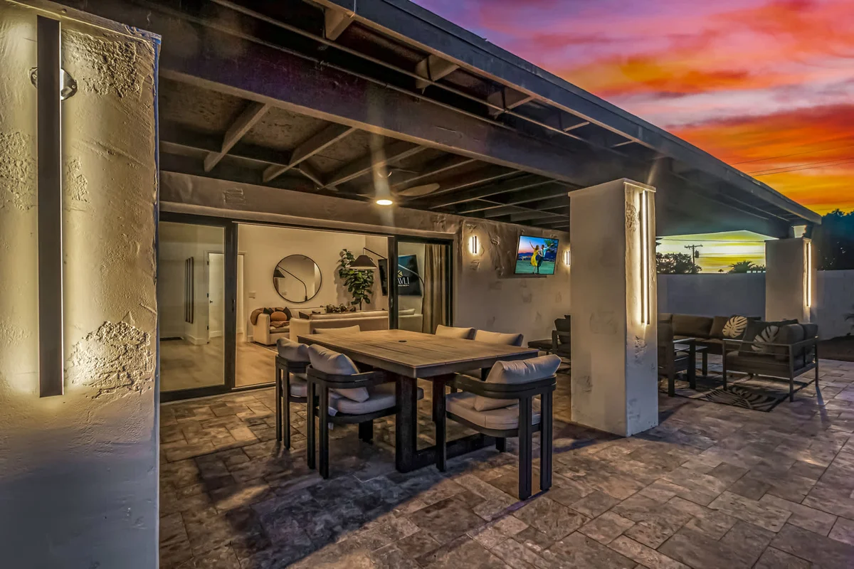 Wander Scottsdale Sky #101