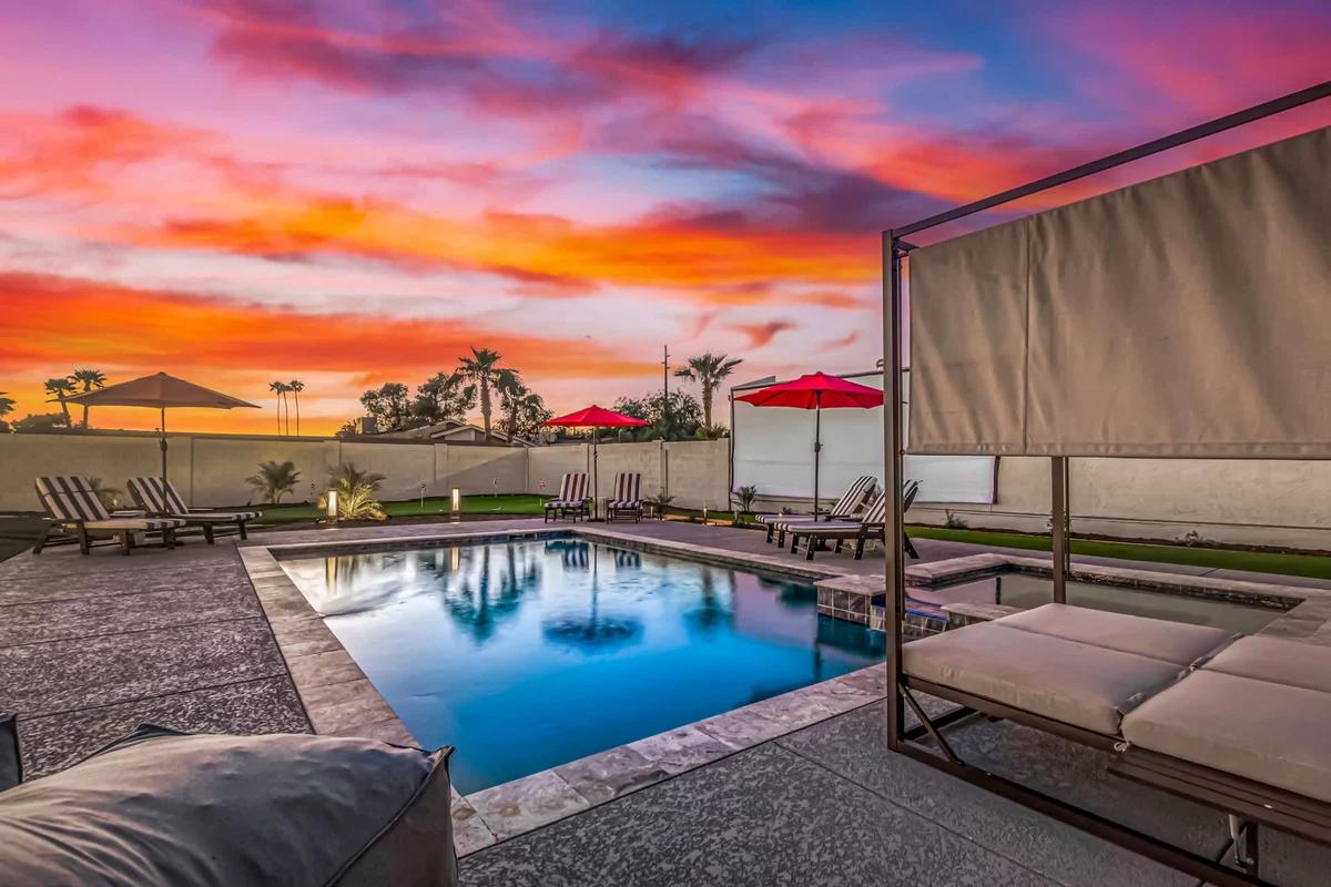 Wander Scottsdale Sky #64