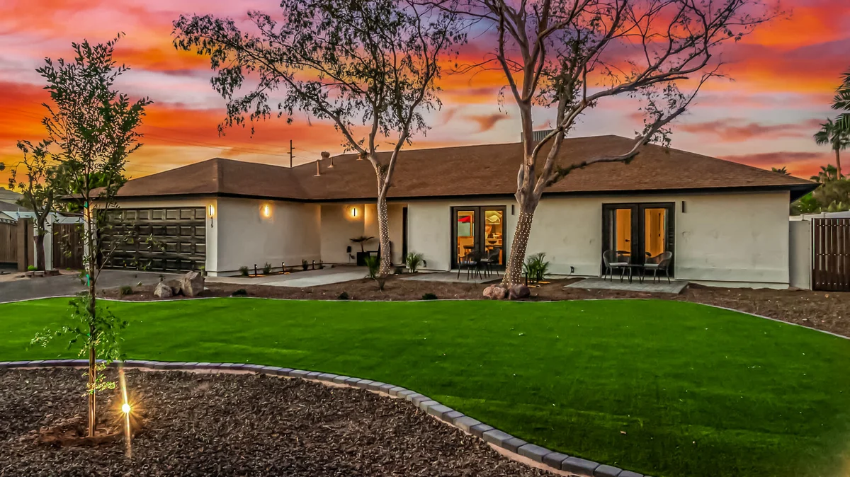 Wander Scottsdale Sky #104