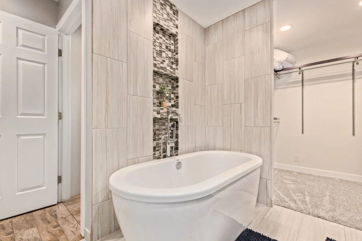 Wander Scottsdale Sapphire #49