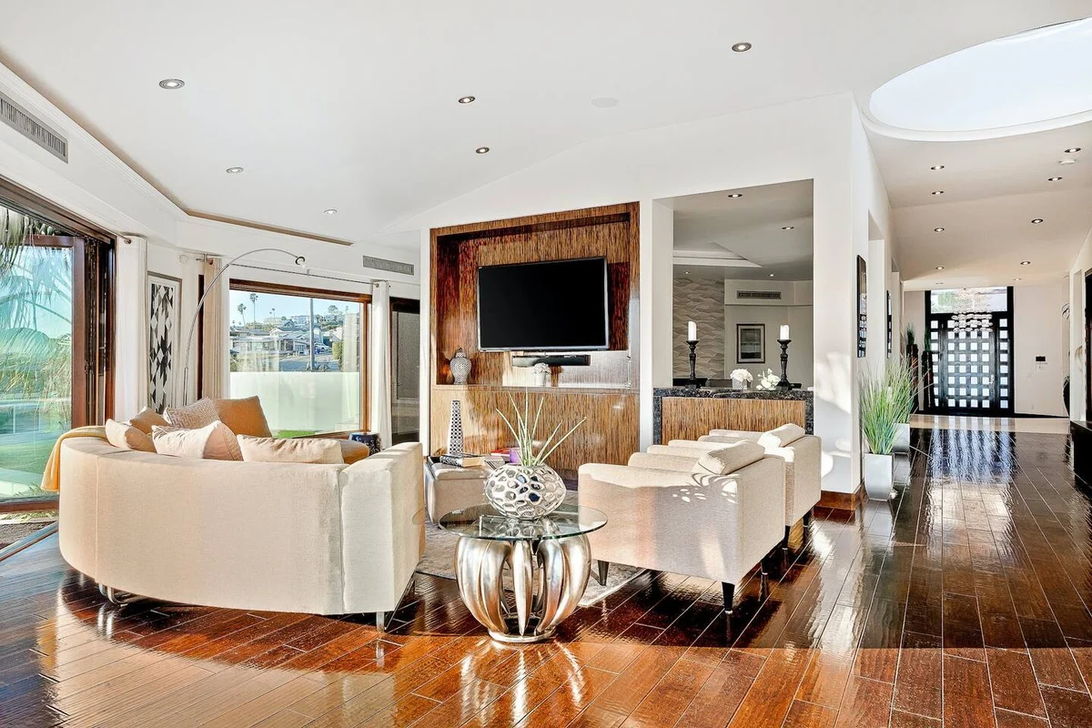 Wander San Diego Nova #77