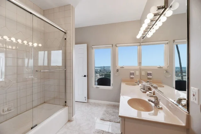 Wander San Diego Still #94