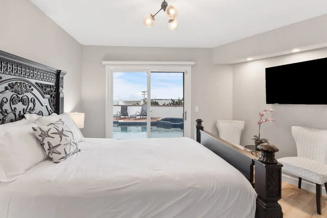 Wander San Diego Still #114