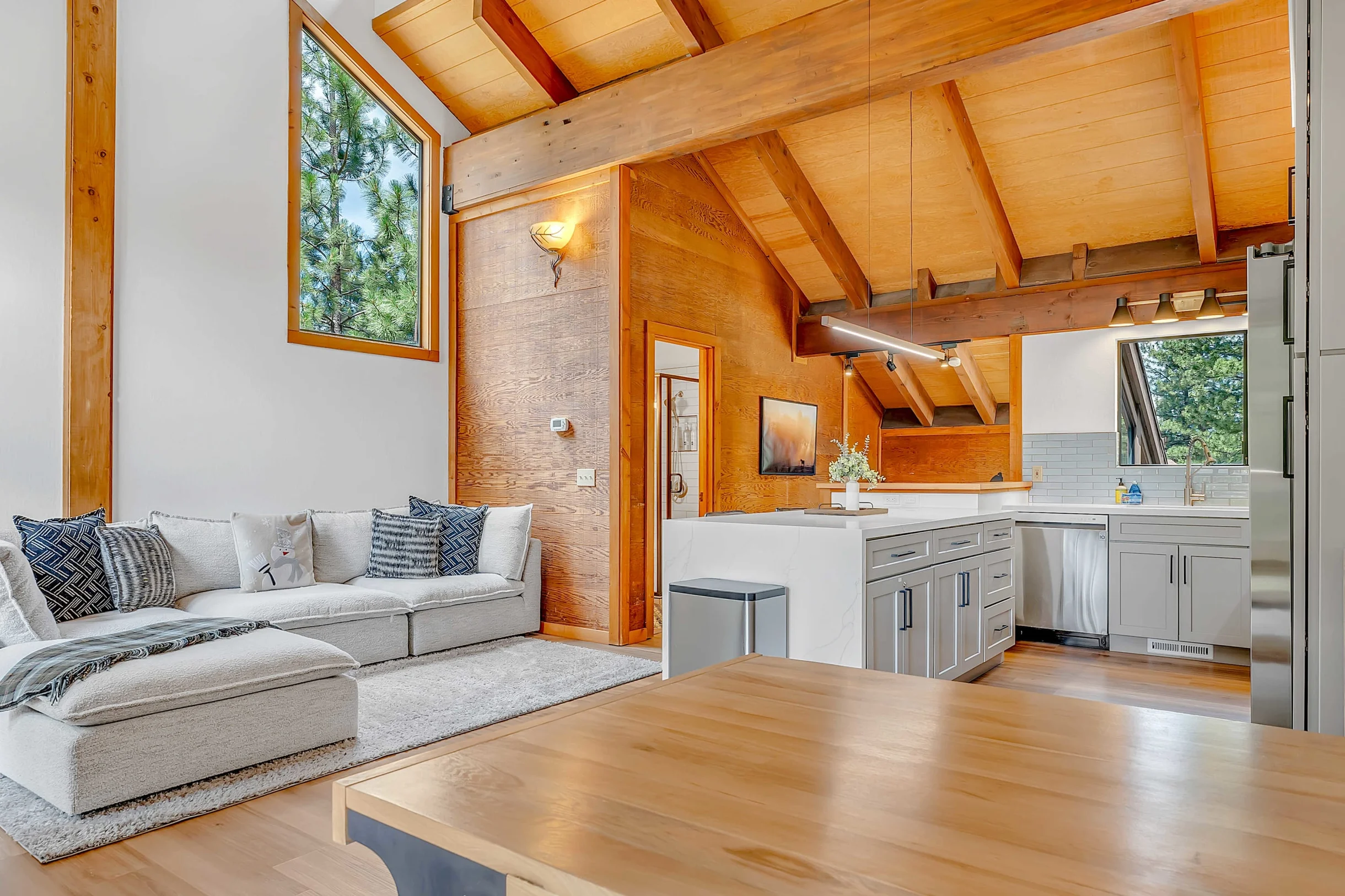 Wander Truckee Nest #69