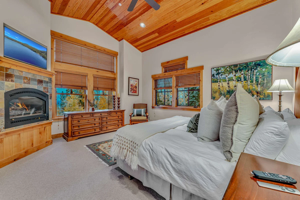Wander Truckee Northstar