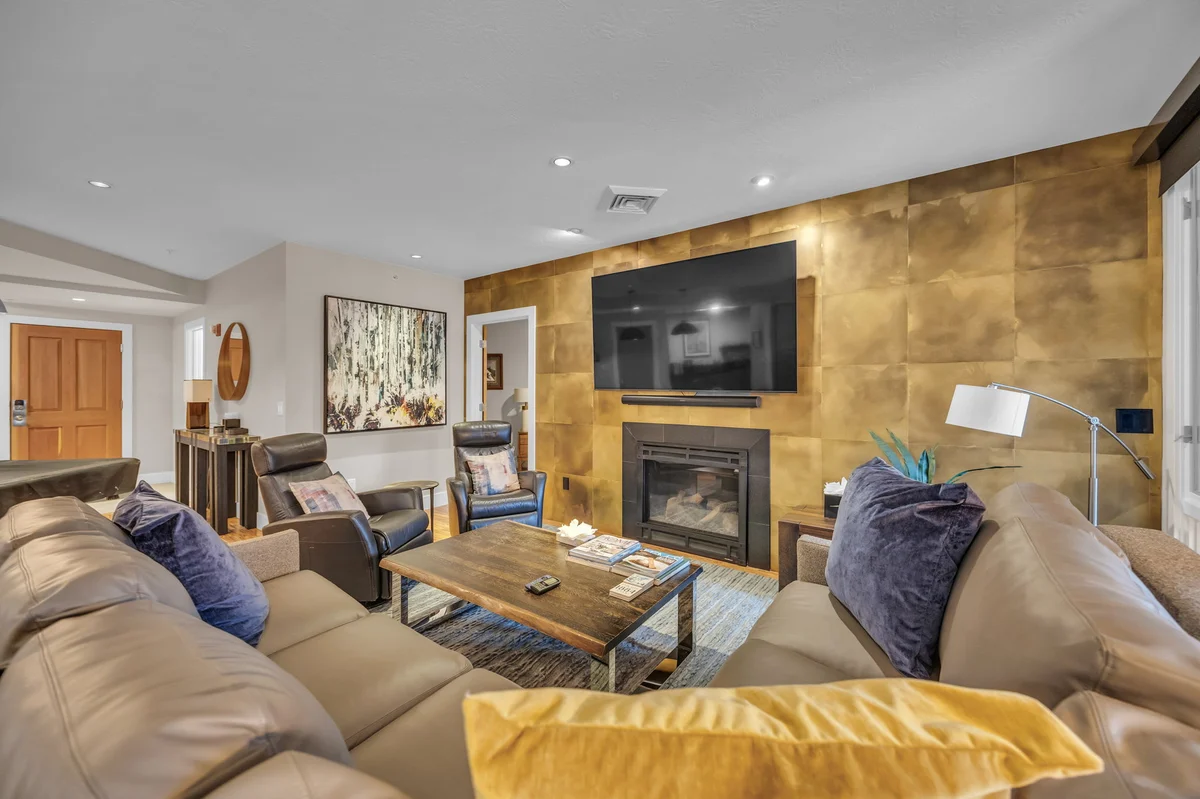 Wander Park City Gem #45