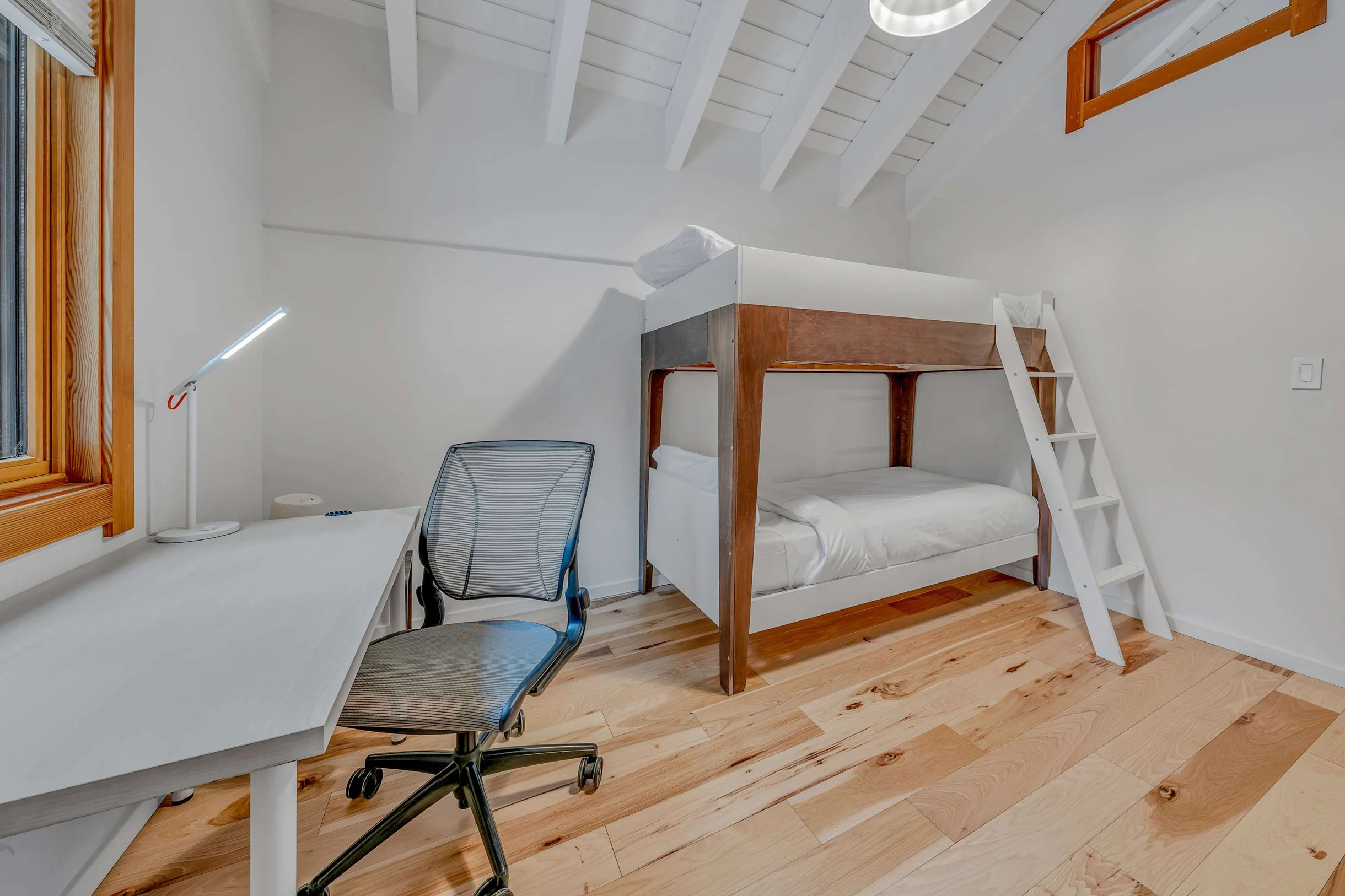 Wander Olympic Valley Gem #50