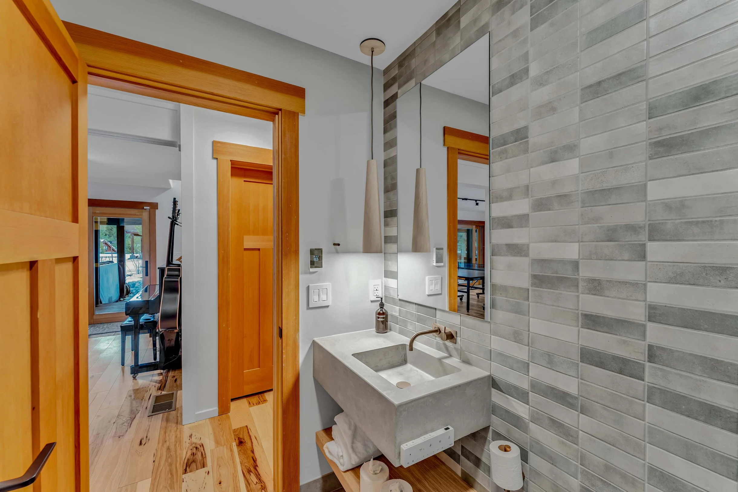 Wander Olympic Valley Gem #64