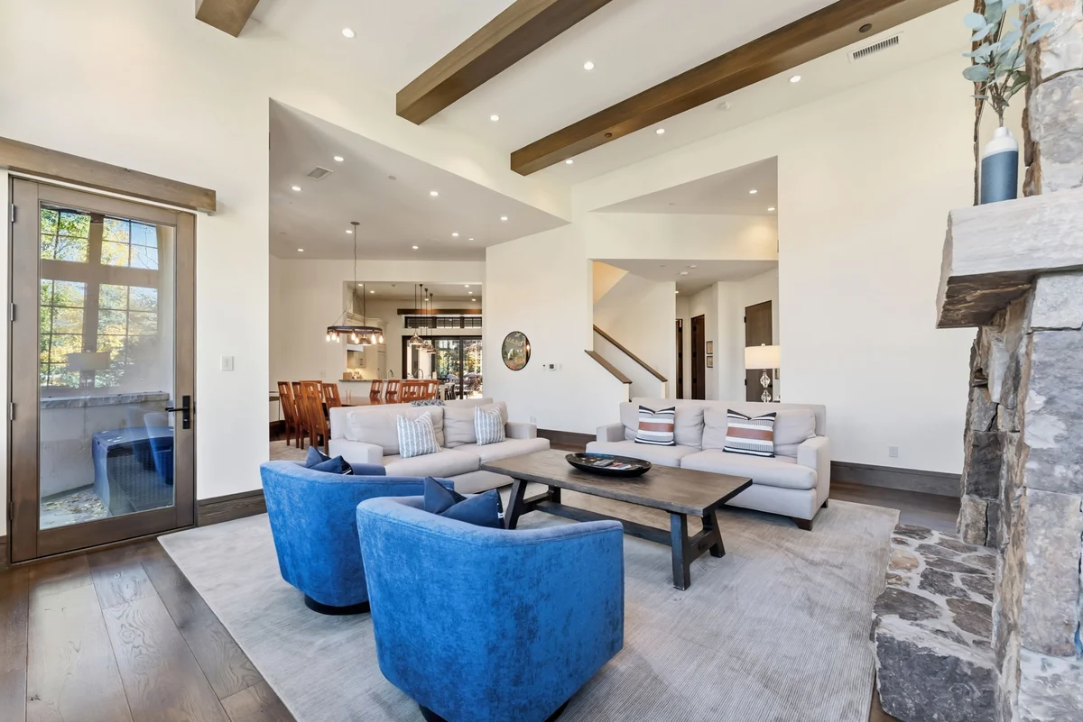 Wander Vail Retreat #57