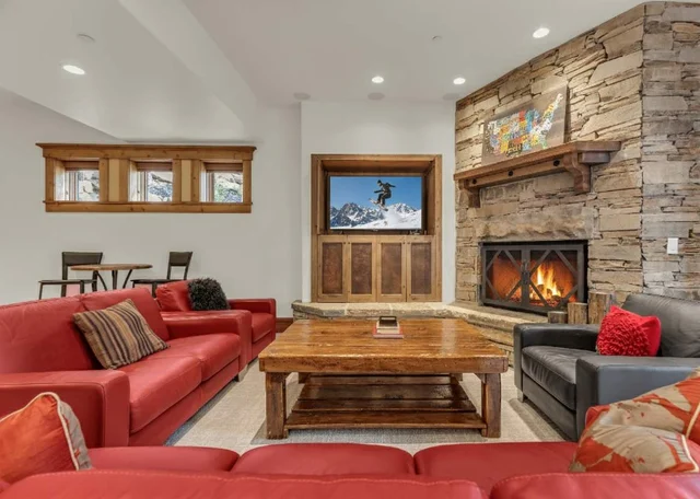 Wander Park City Luxe #64