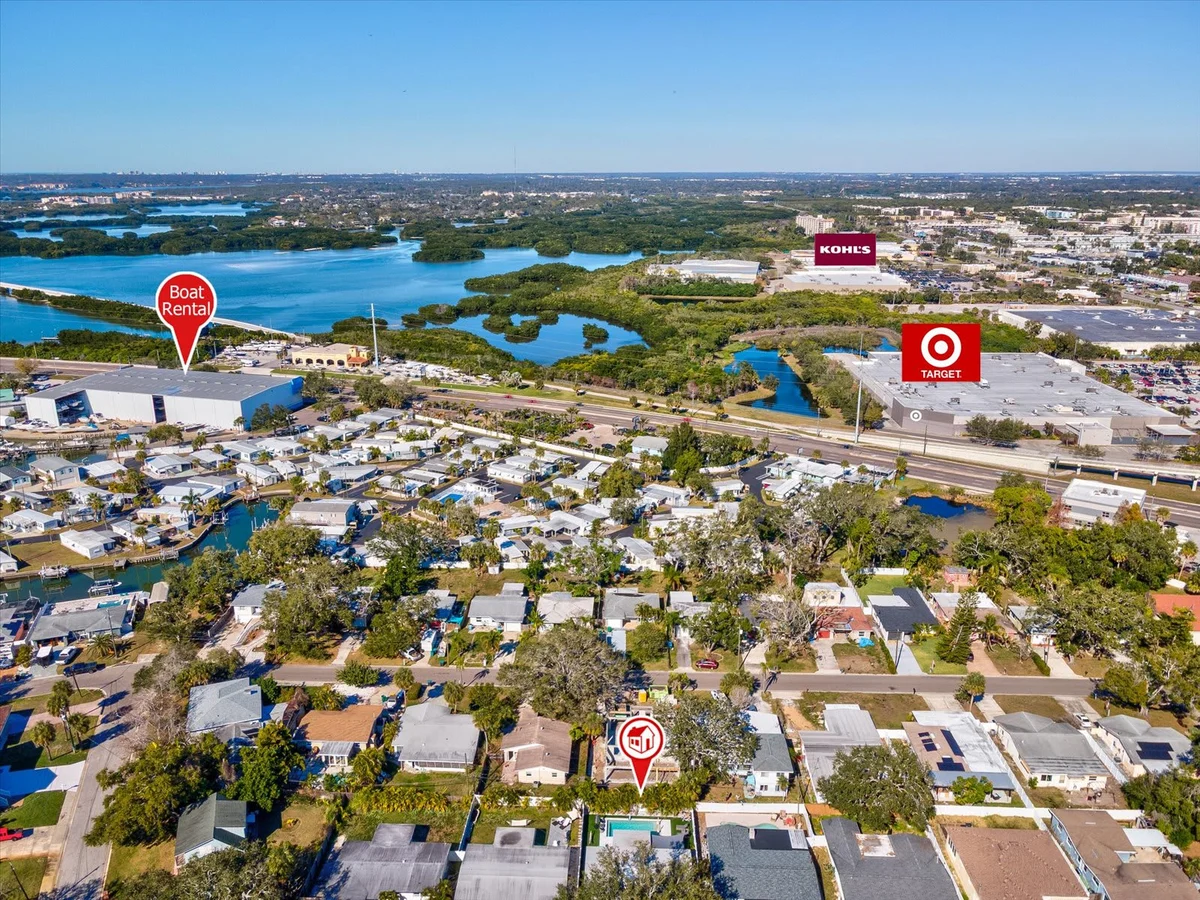 Wander St. Petersburg Shores #158