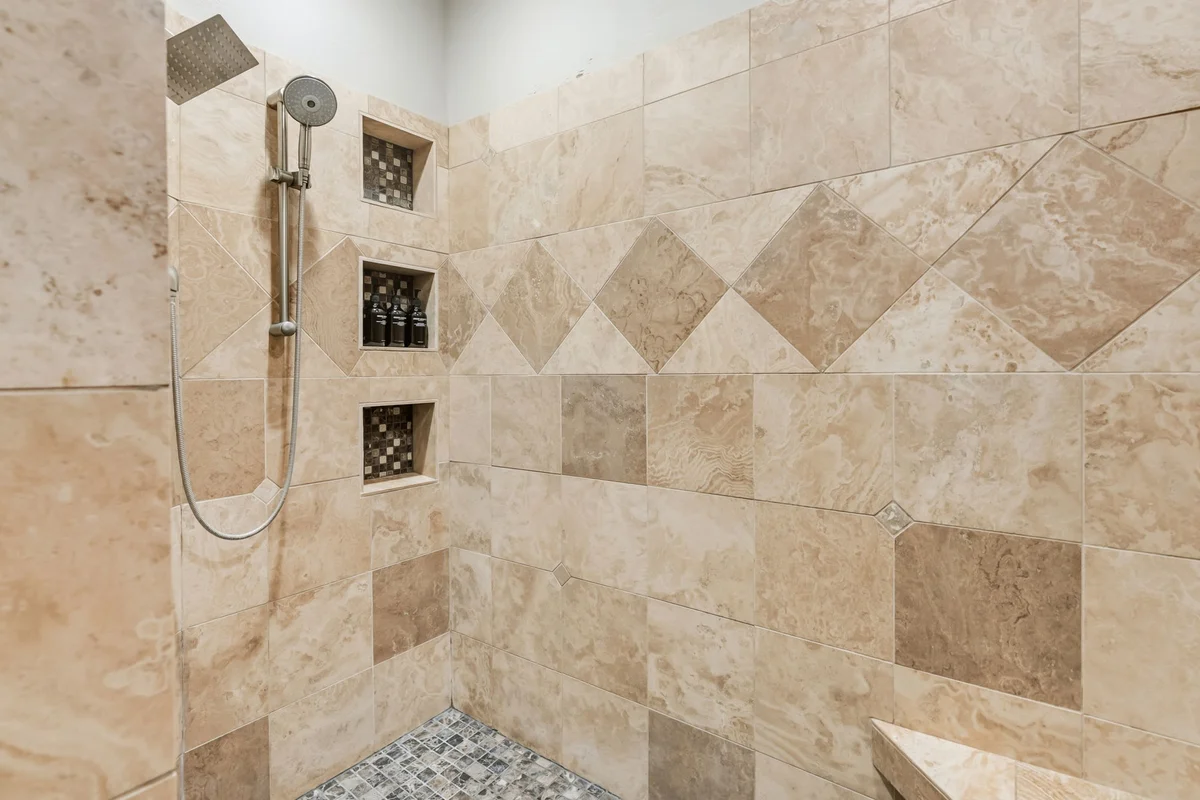 Wander Blue River Lodge #67