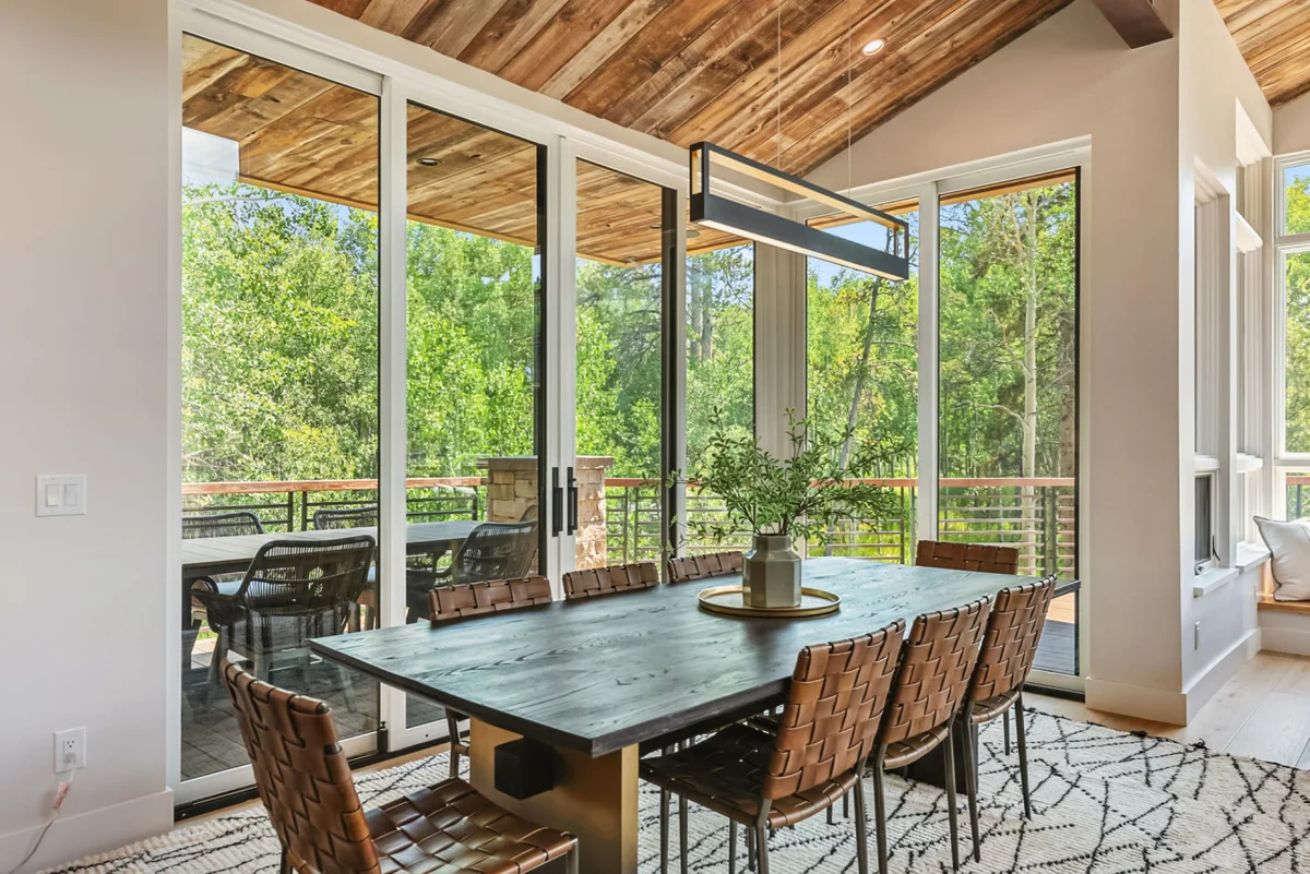 Mountain Dream Home #77