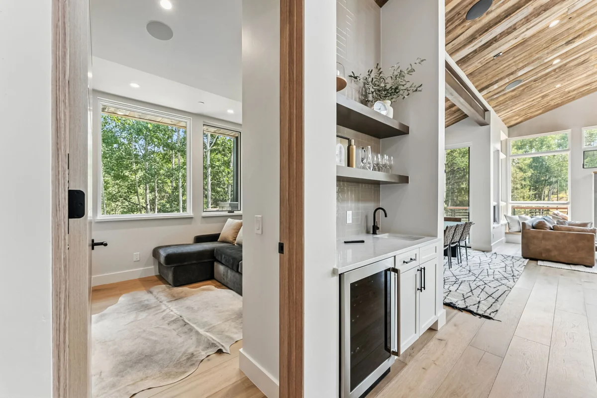 Mountain Dream Home #116