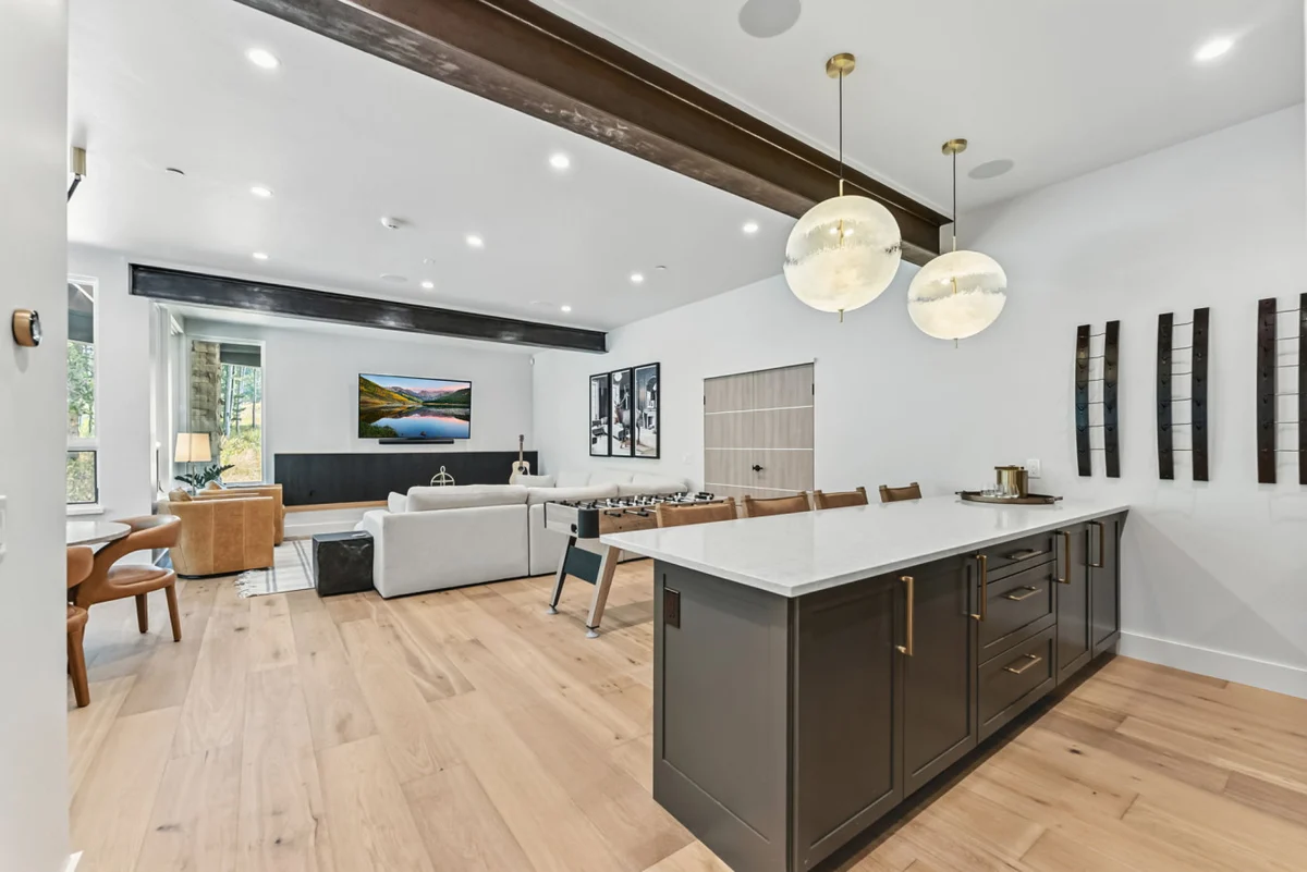 Mountain Dream Home #119