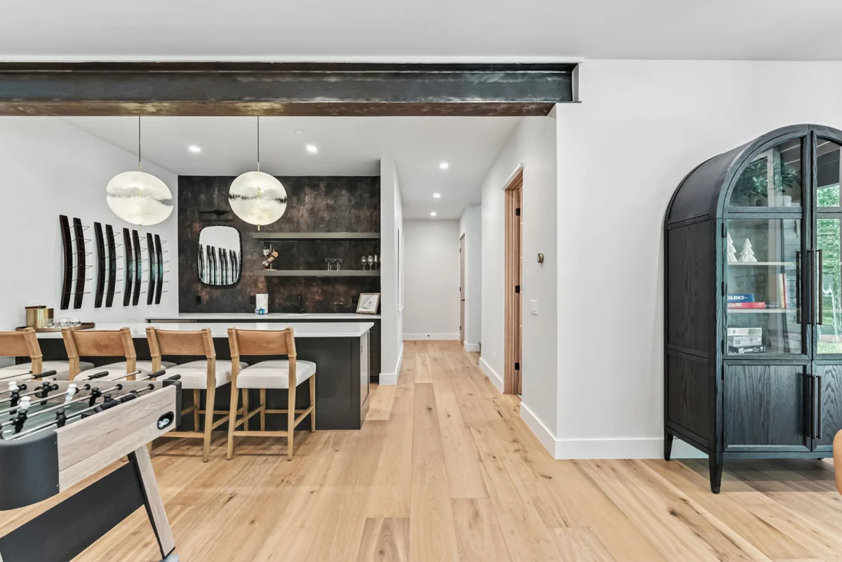 Mountain Dream Home #136