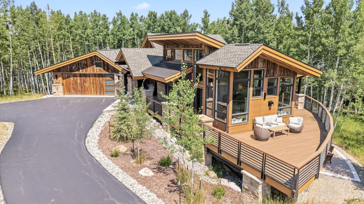 Mountain Dream Home #113
