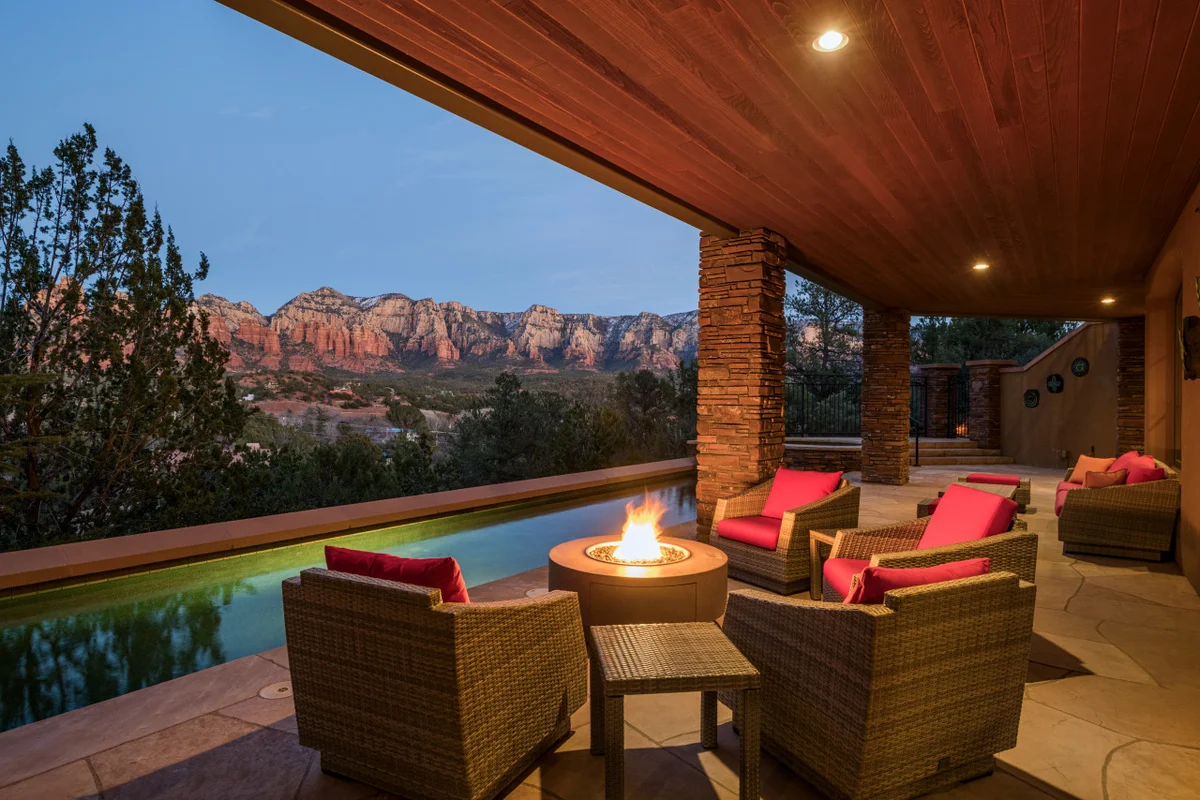 6,000 Sqft Uptown Gem * Heated Pool/Spa/Sauna/View Decks #47