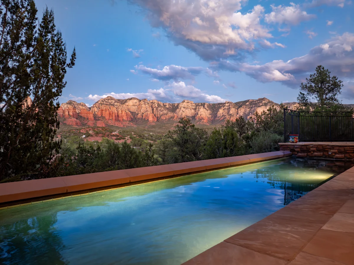 6,000 Sqft Uptown Gem * Heated Pool/Spa/Sauna/View Decks #53