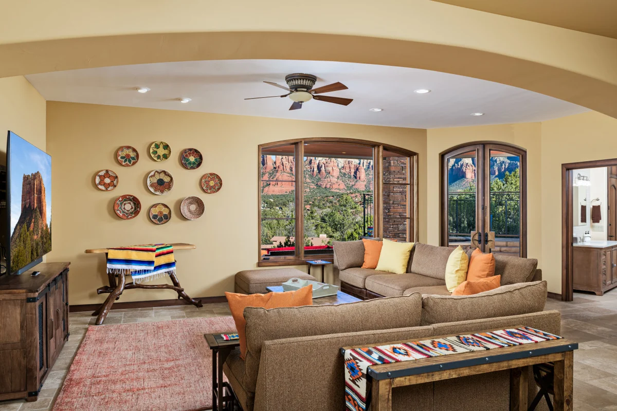 6,000 Sqft Uptown Gem * Heated Pool/Spa/Sauna/View Decks #82