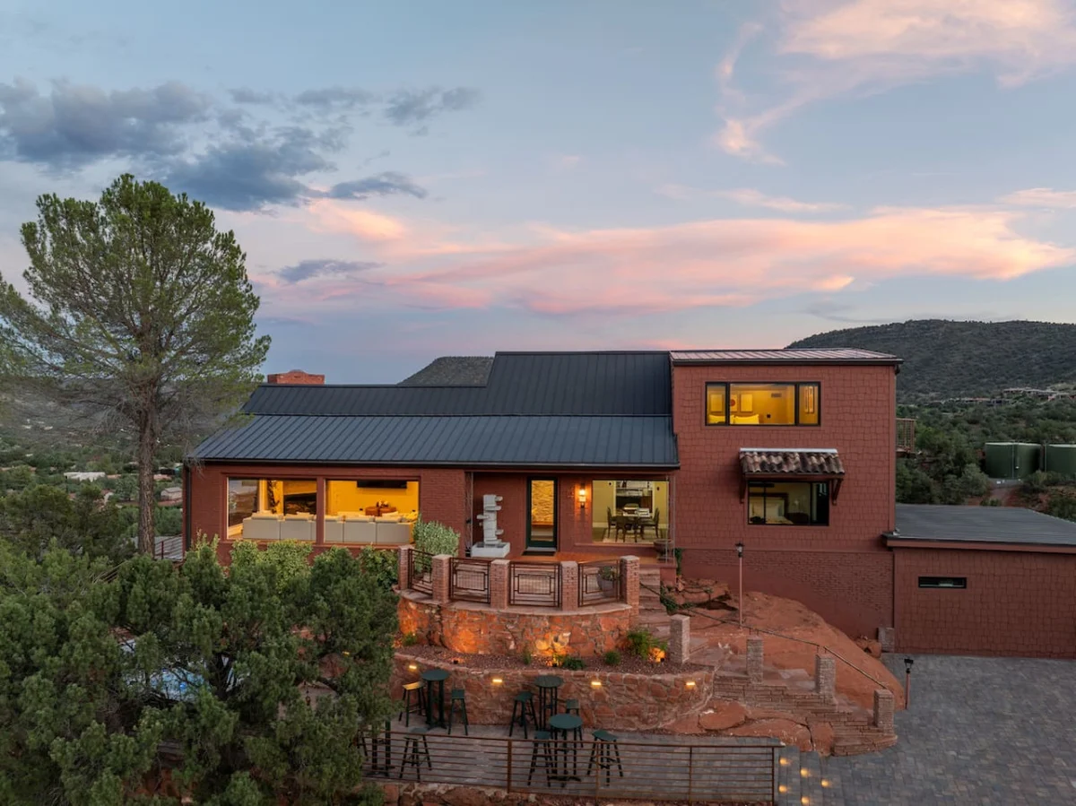 Ravens Rock Retreat: Clifftop Estate w/ 360 Views #82