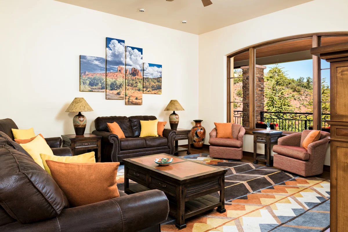 6,000 Sqft Uptown Gem * Heated Pool/Spa/Sauna/View Decks #85
