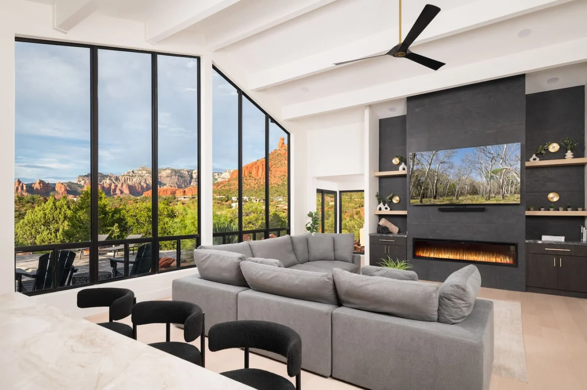 Luxe 2-Acre Oasis: Pool, Spa, Views, Firepit #77