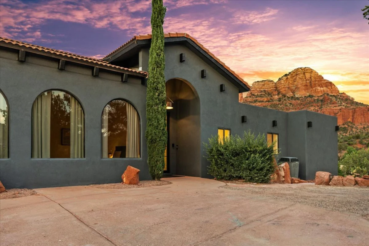 Luxe 2-Acre Oasis: Pool, Spa, Views, Firepit #97