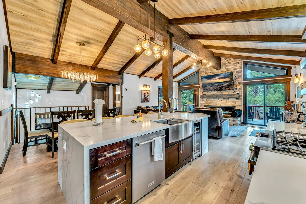Wander Truckee Timberline