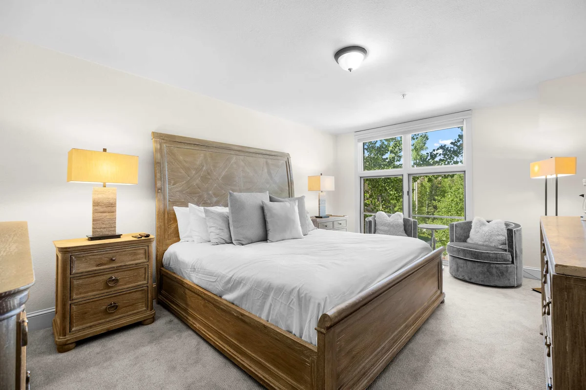 Condo in Mountain Village property photo 3