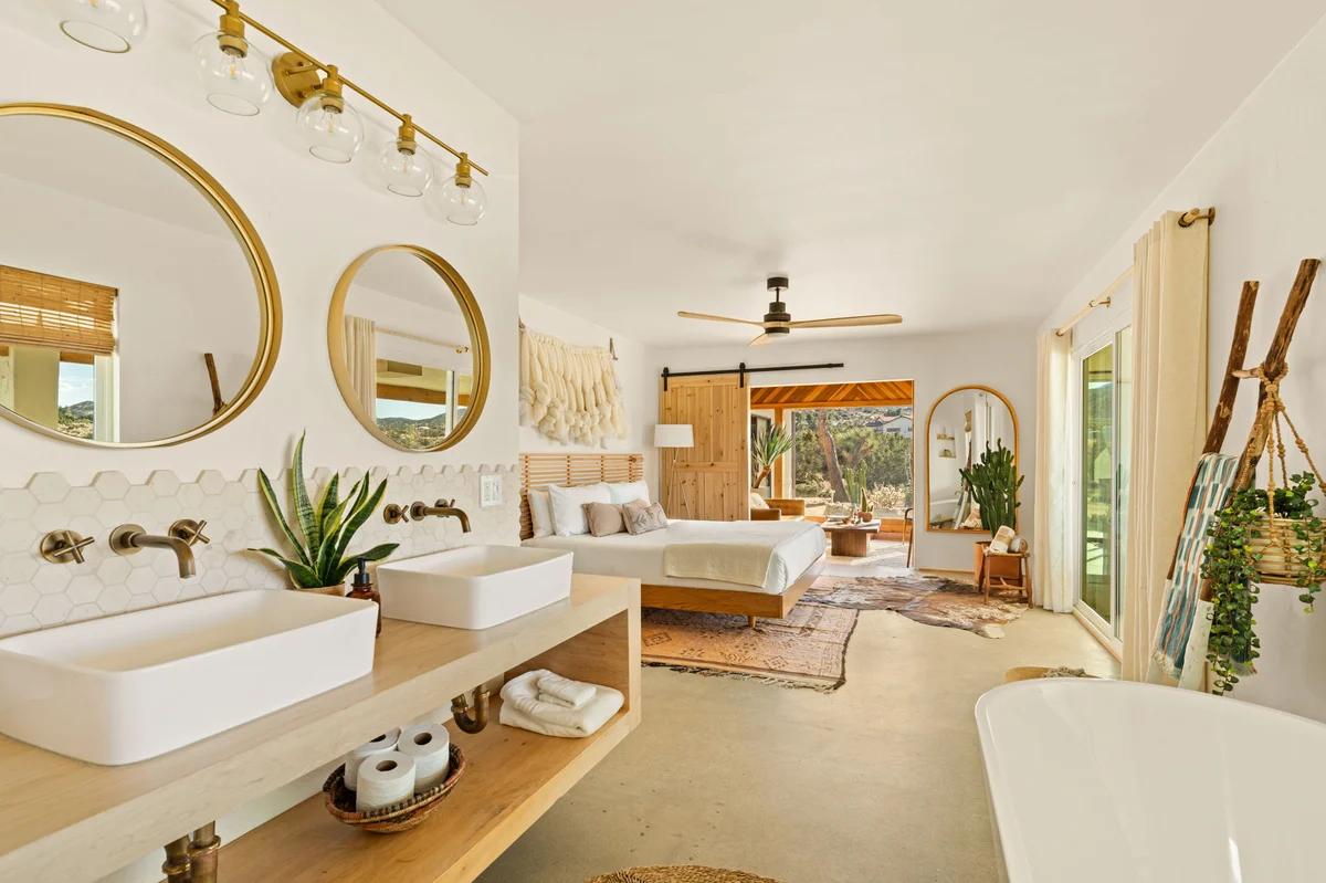 Wander High Desert Sol #144