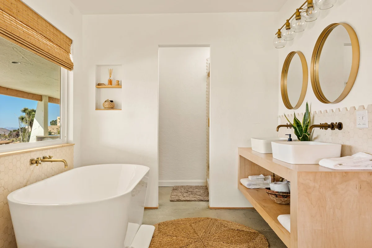 Wander High Desert Sol #107