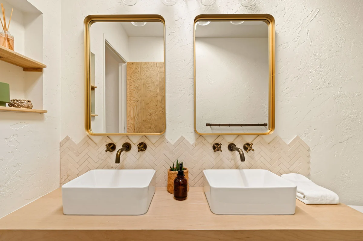 Wander High Desert Sol #182