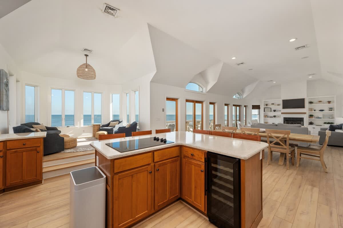 Wander Corolla Beachfront #84