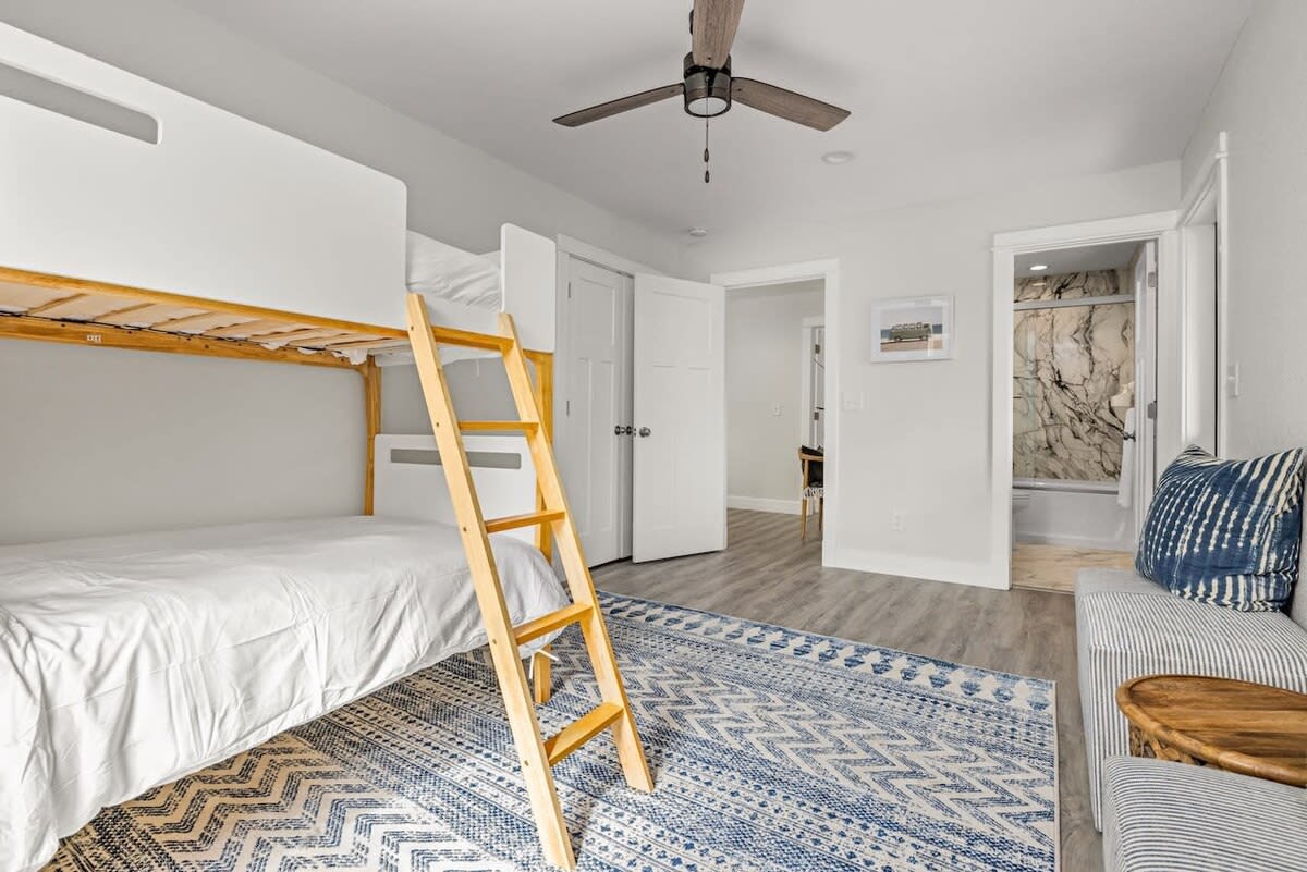 Wander Corolla Grove #99