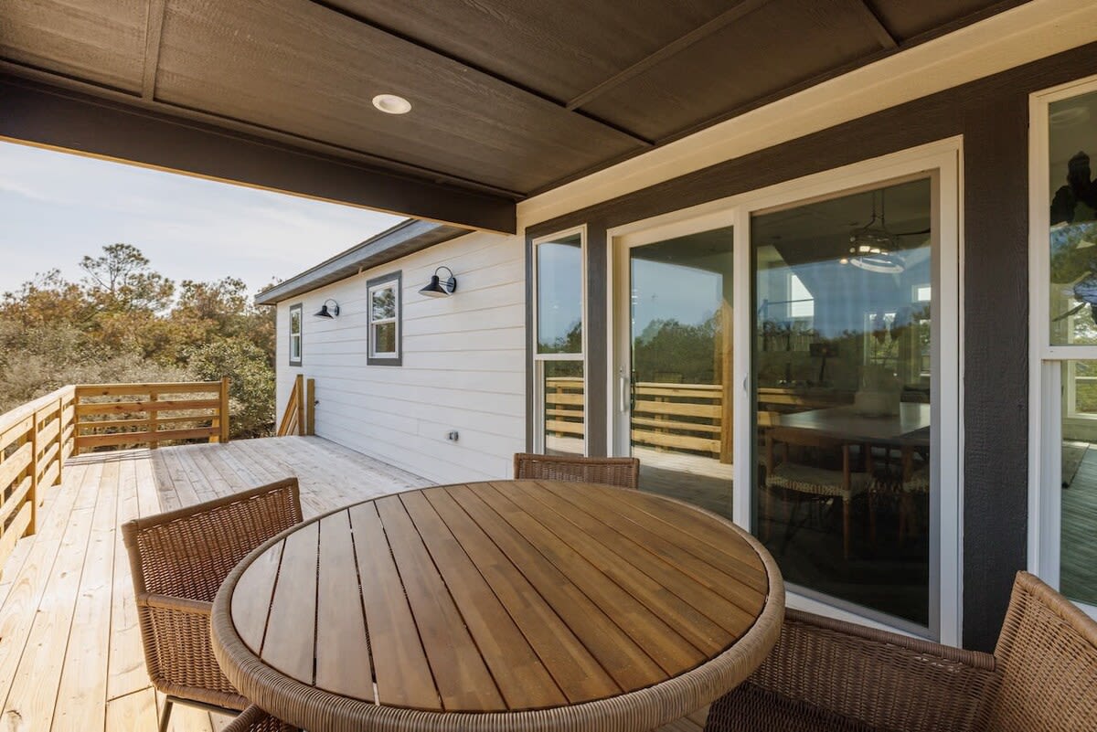 Wander Corolla Grove #105