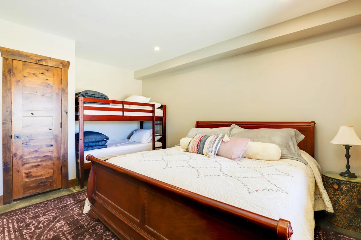 Wander Alma Mountain #83