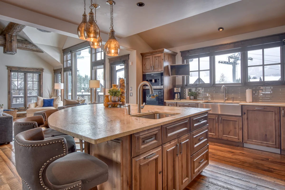 Wander Breckenridge Shock Hill #105