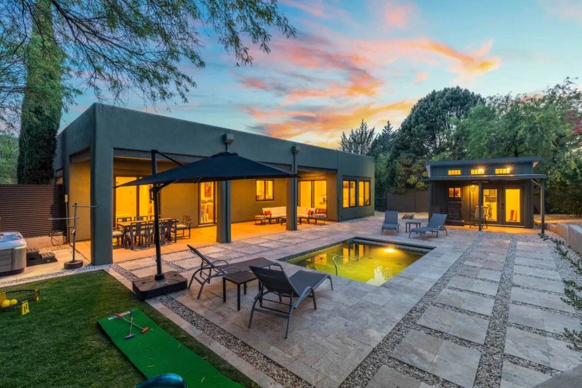 Emerald Escape | Heated Pool, Sauna, Spa, Views #110