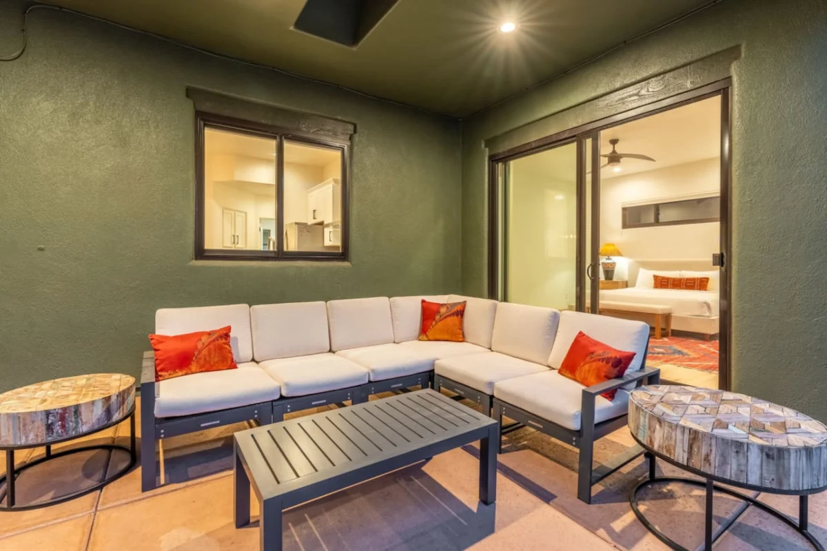 Emerald Escape | Heated Pool, Sauna, Spa, Views #127