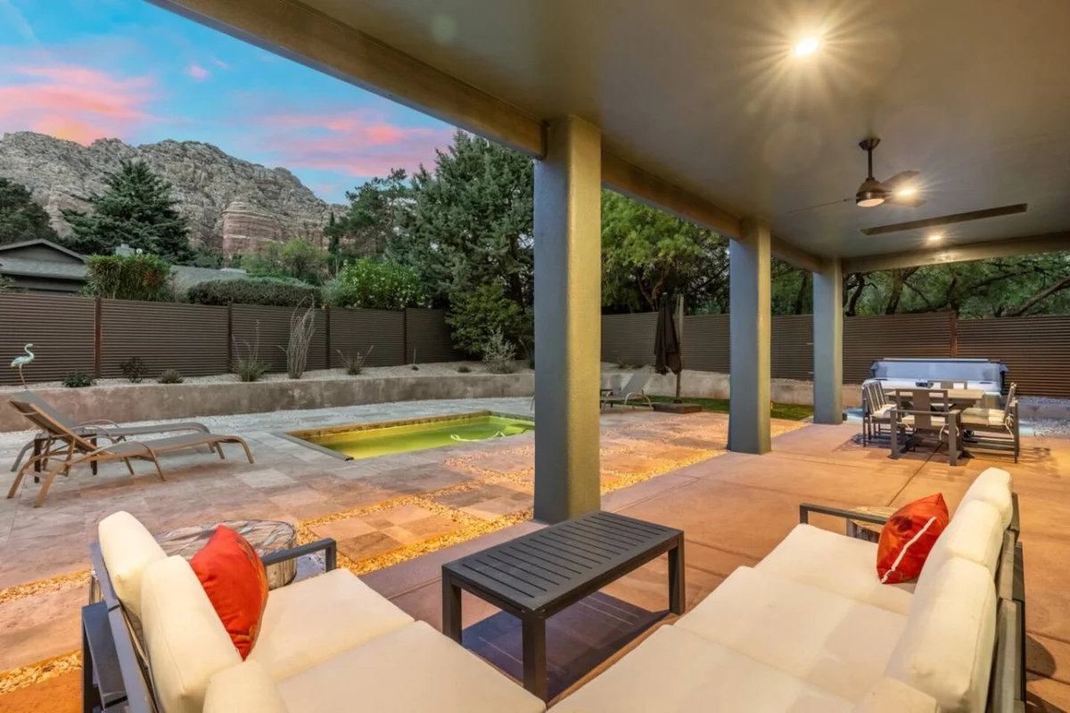 Emerald Escape | Heated Pool, Sauna, Spa, Views #106