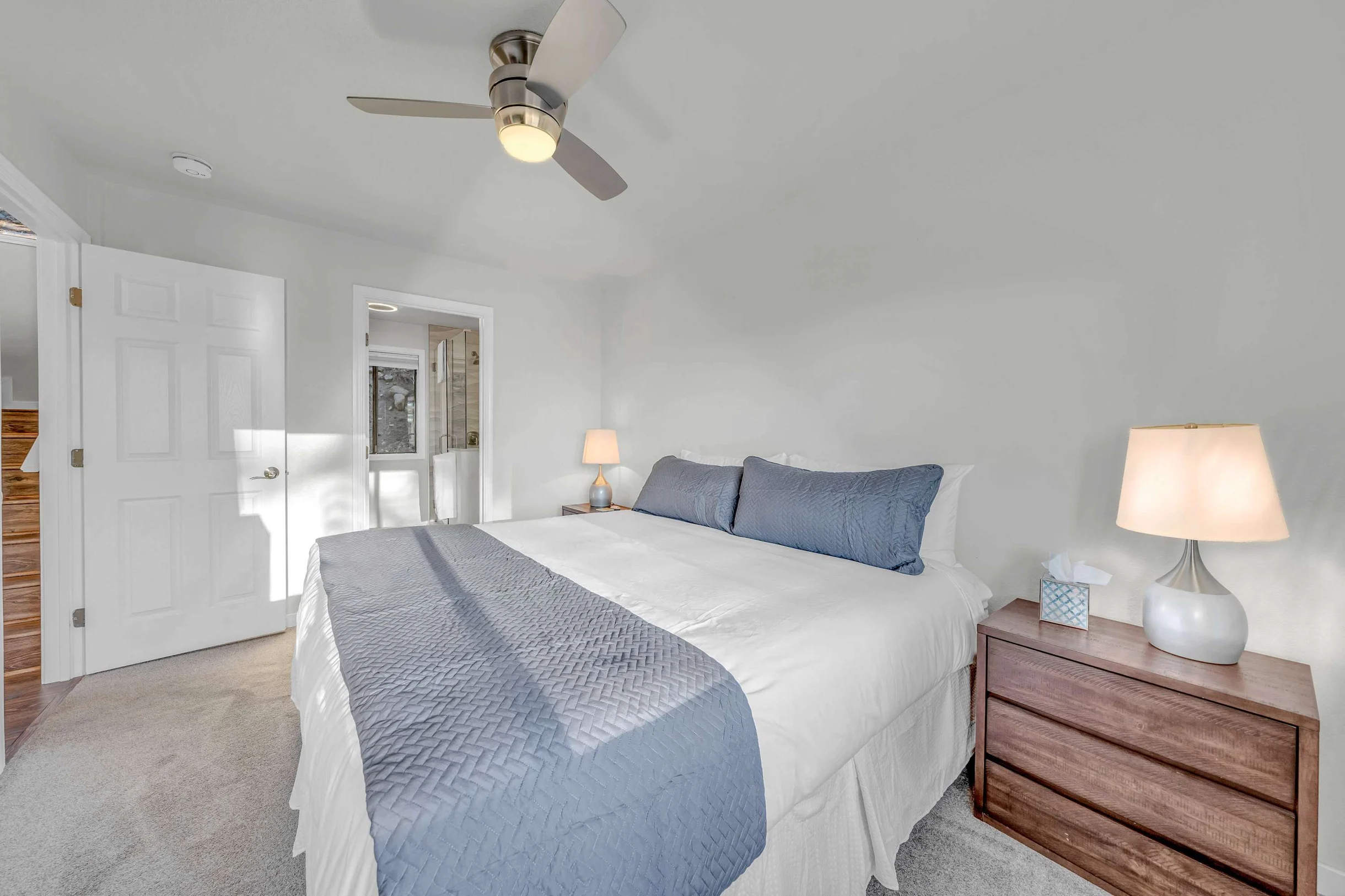 Wander Incline Village Escape #32