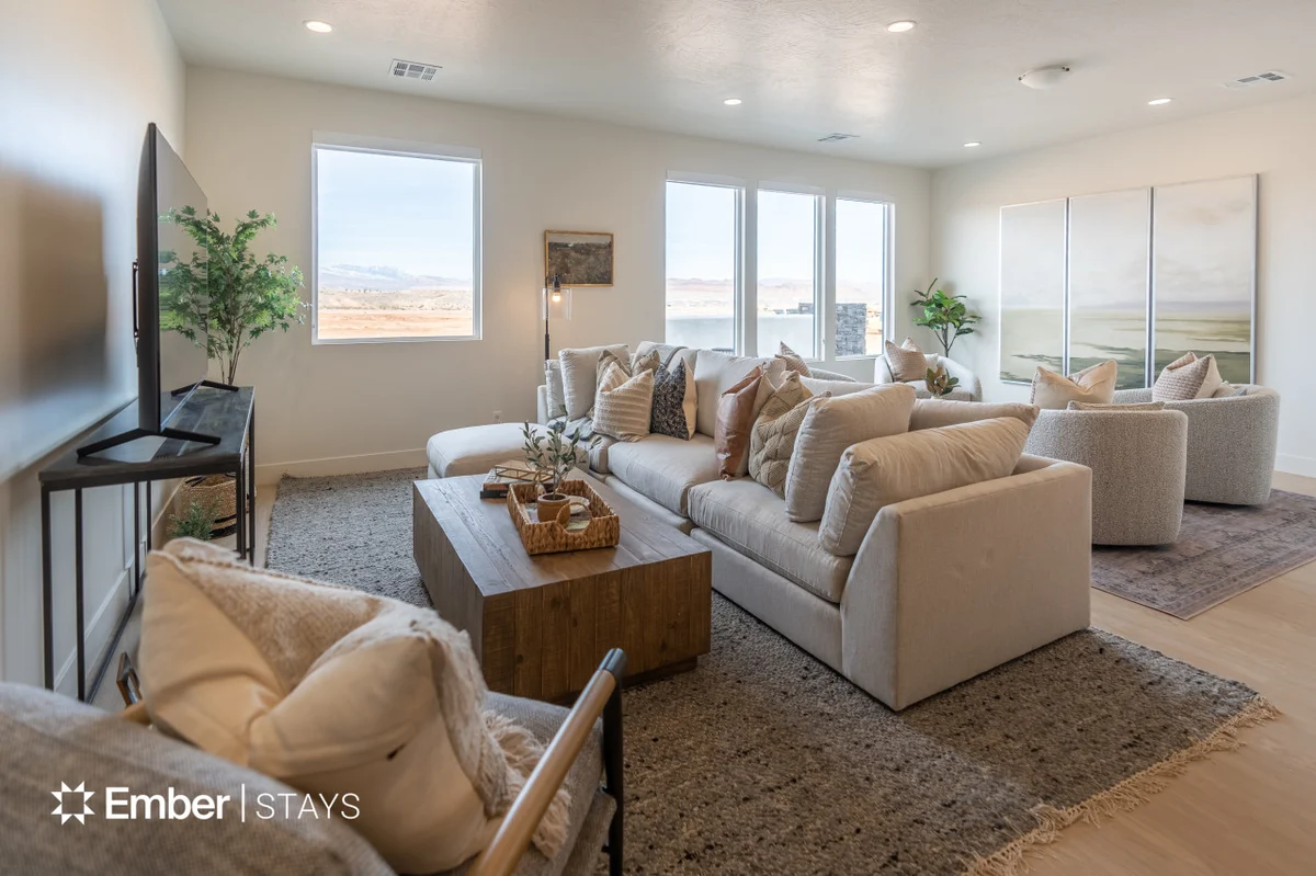 Desert Vista by Ember Stays #71