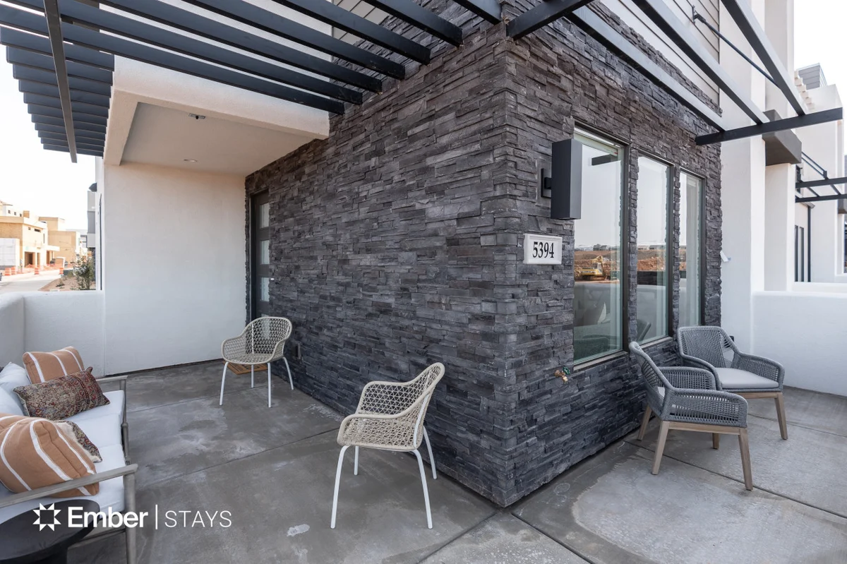 Desert Vista by Ember Stays #80