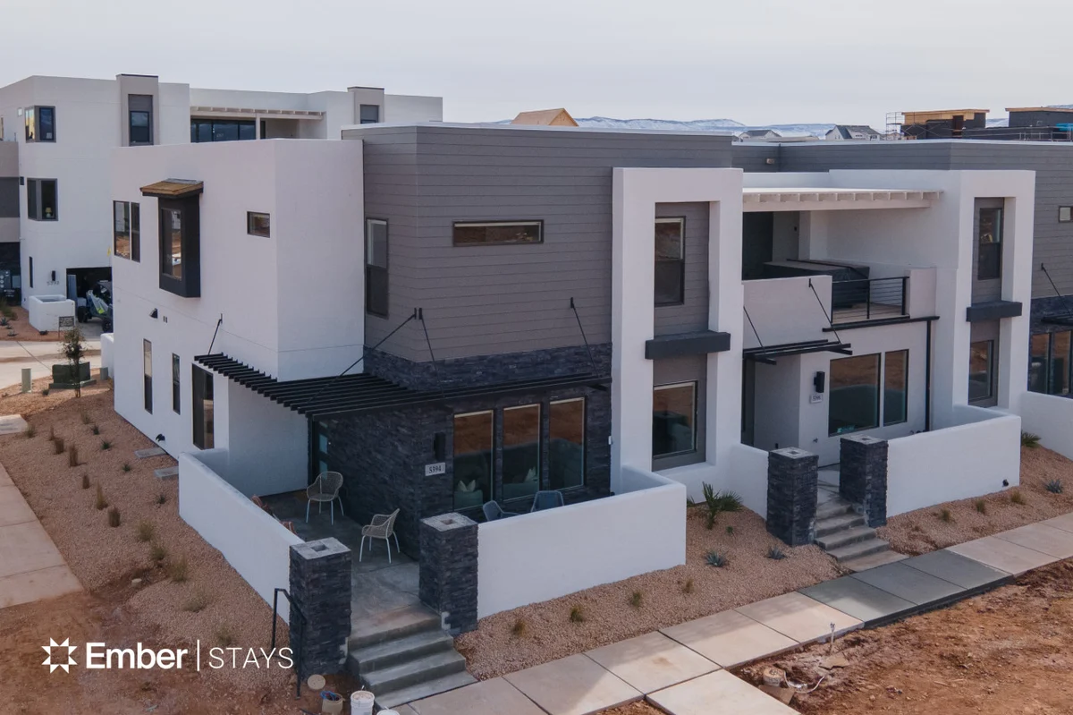 Desert Vista by Ember Stays #57