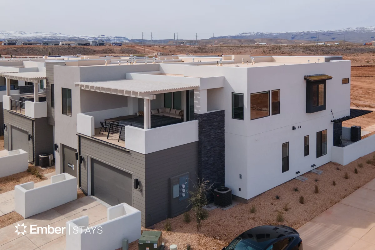 Desert Vista by Ember Stays #91