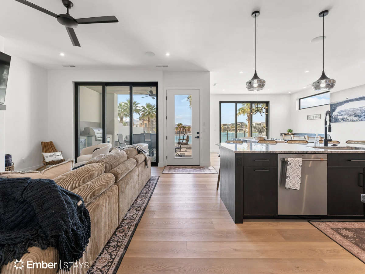 Simply BeUTAHful by Ember Stays #83