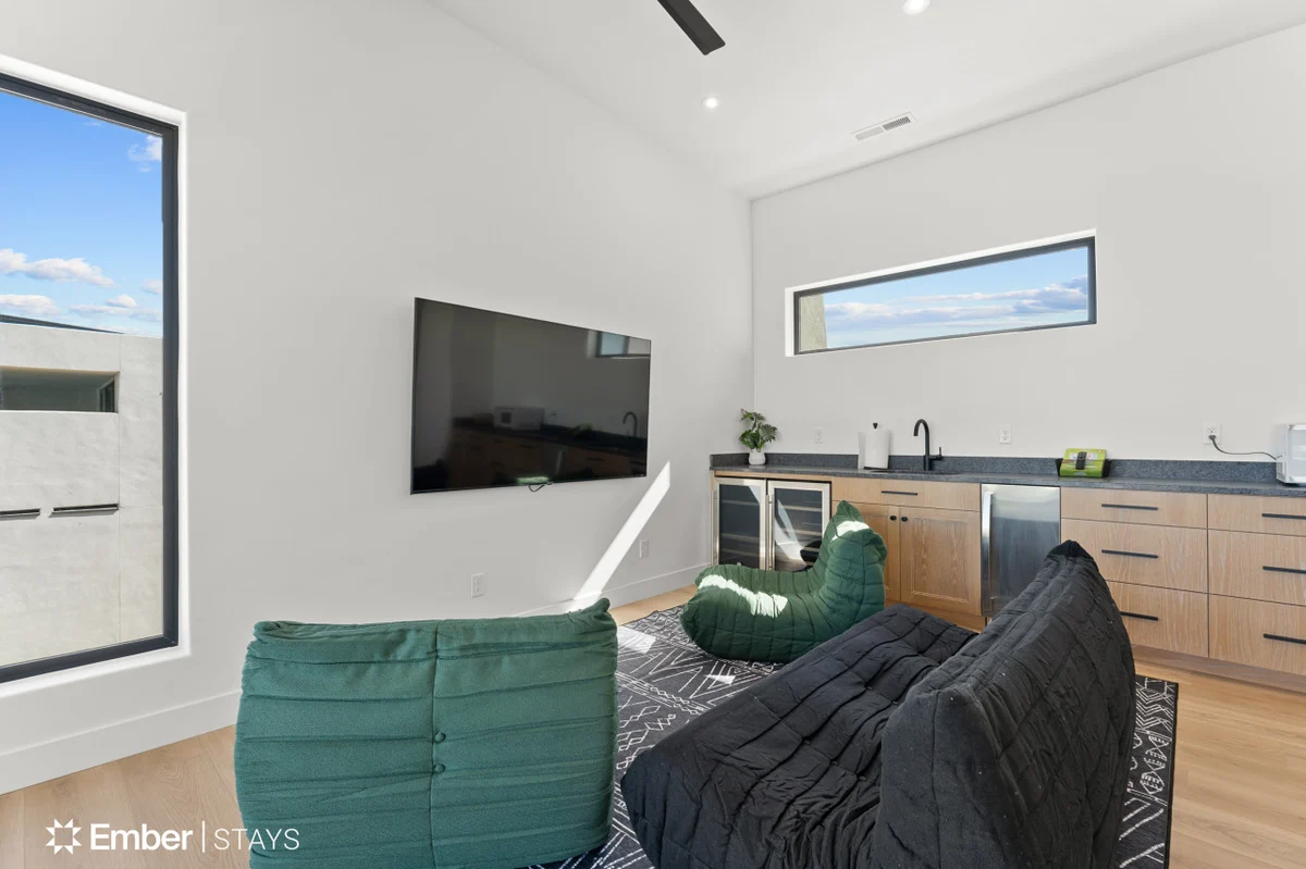 Simply BeUTAHful by Ember Stays #75