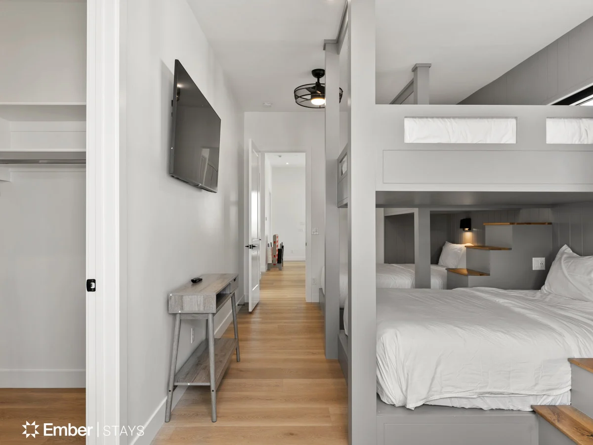 Simply BeUTAHful by Ember Stays #76