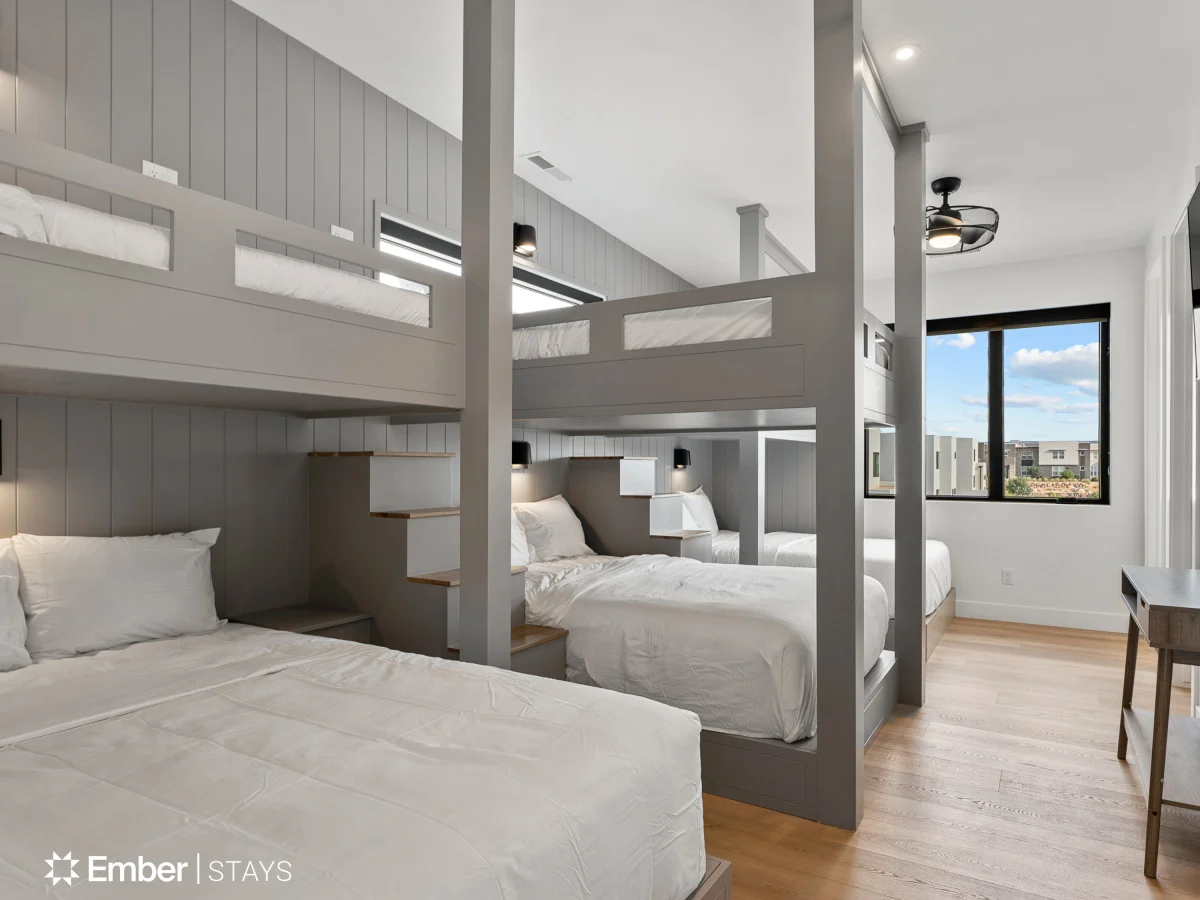 Simply BeUTAHful by Ember Stays #114